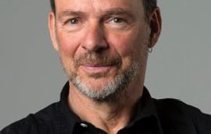 Dr. Oliver Dietrich