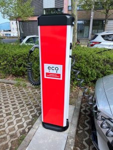 Eigene E-Ladesäule für die eco Geschäftsstelle in Köln 1