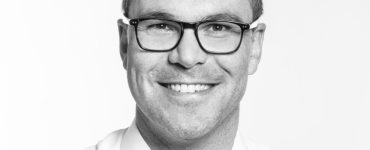 Dr. Thorsten Hennrich