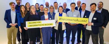 eco ist Gründungsmitglied der „Allianz für Informatische Bildung“