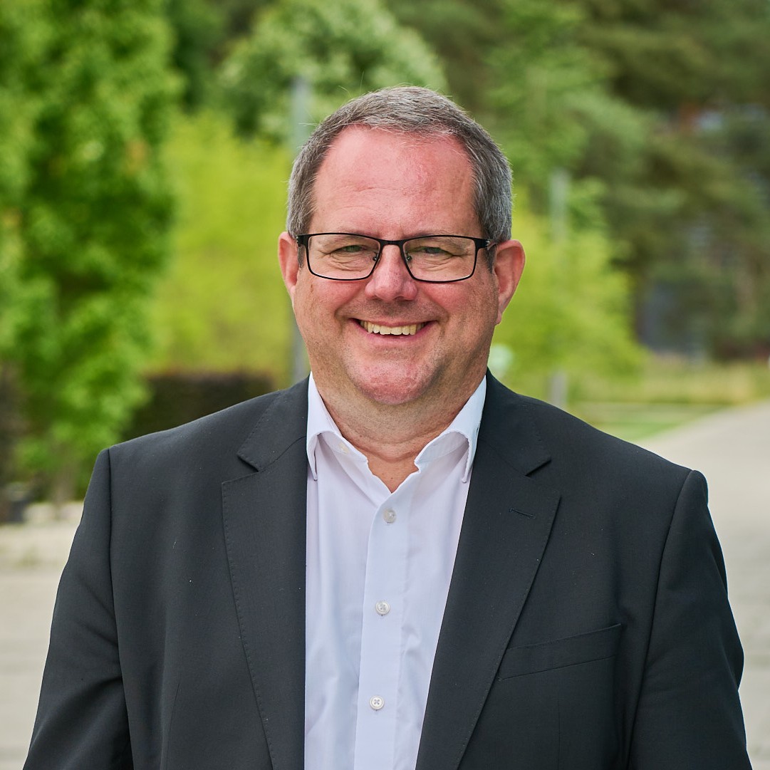 Datacenter Expert Group 20